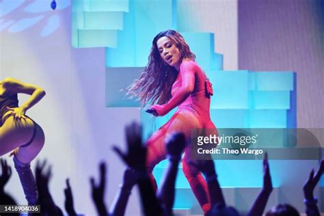 anitta hot pics|8.536 Anitta Fotos und hochauflösende Bilder